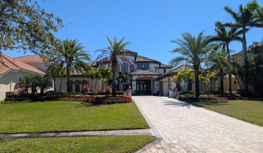 barefoot grass lawn care customer